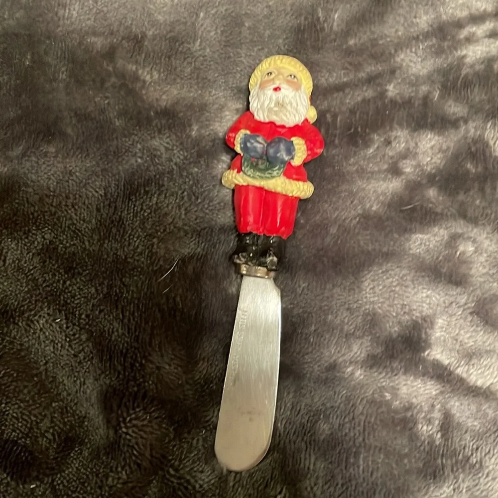Set of 4 Christmas Cheese Spreader knife Set& 1 santa cheese blade cutting knife